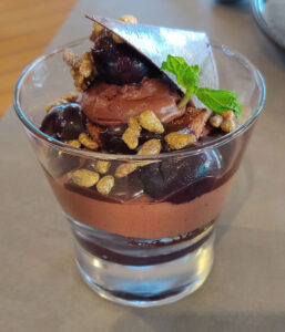 Schokoladen-Kirsch-Trifle