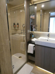 Navigator Suite 518