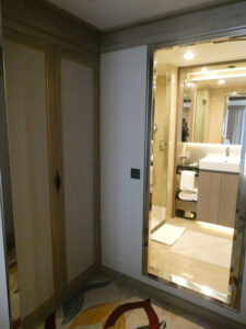 VIP-Suite 534