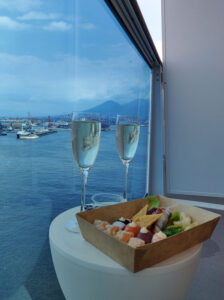 Sushi Box und Sekt
