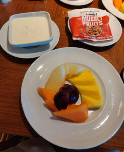 zurück zum Müsli und Obst