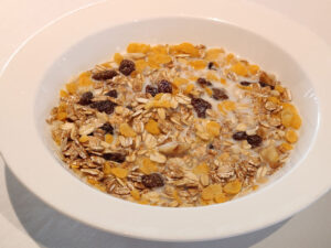 Müsli mit Milch