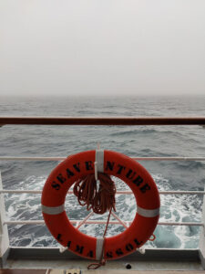 weiter Grau in Grau