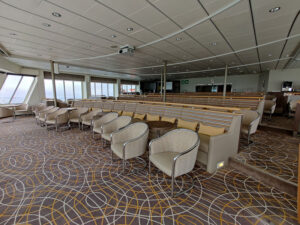 Expedition Lounge