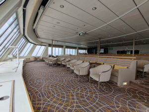 Expedition Lounge