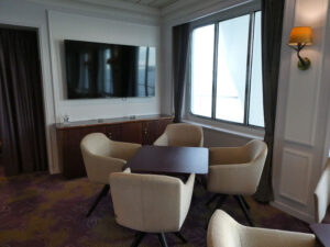Seabreeze Lounge