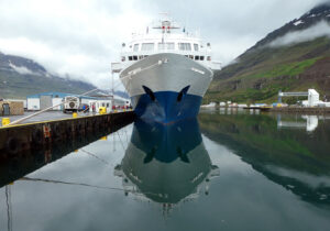 MS Seaventure in Seyðisfjörður