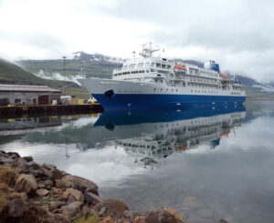 MS Seaventure in Seyðisfjörður
