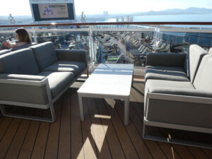 Horizon Bar