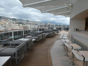 Horizon Bar