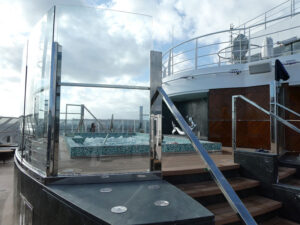 MSC Yacht Club Sonnendeck & Pool