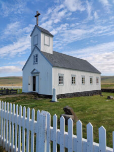 Grenjaðarstaðurkirkja