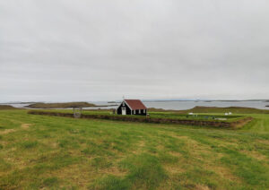 Kirche Bjarnarhöfn