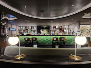 Cocktail Bar