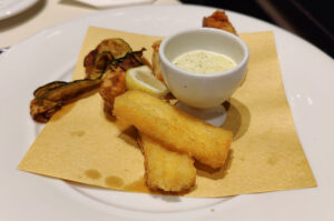 Knusprig gebratener Weißfisch