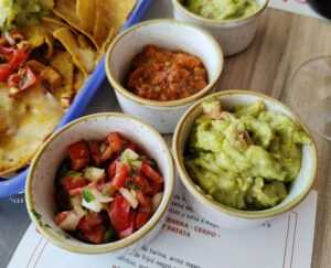 Guacamole und Salsa