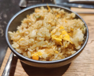 Gebratener Reis mit Knoblauch
