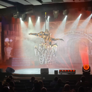 Show Belle Èpoque