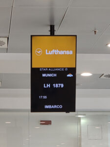 LH 1879 Neapel - München