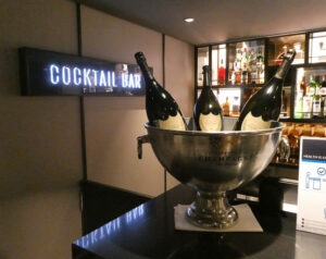 Cocktail Bar
