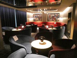 Uptown Lounge