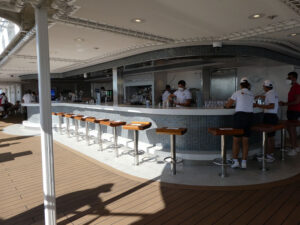 Long Island Bar