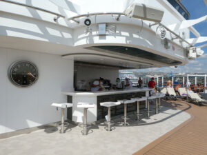 Infinity Bar