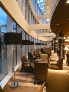Shine Bar