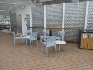 Horizon Bar