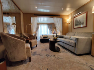 Suite 632