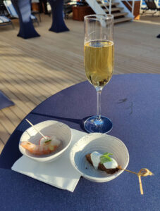 Sekt und Hors D´Oeuvres