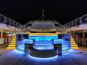 Pooldeck