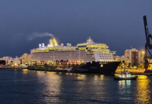 Mein Schiff 3 in Cádiz