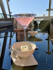 French Cosmopolitan
