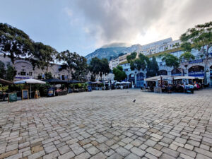 Casemates Square