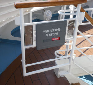 Abgang zur Watersports Platform