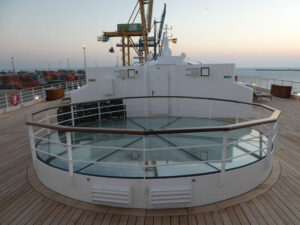 oberes Sonnendeck