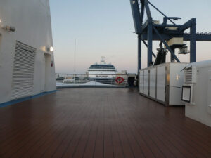 oberes Sonnendeck