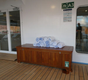 Pooldeck