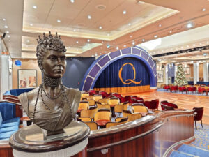 Queens Room