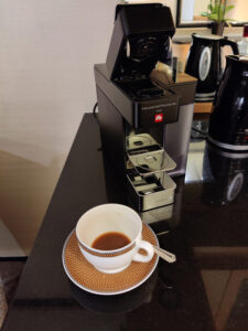 ein erster Kaffee auf der Suite