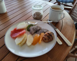 Frühstück an der Lido Bar