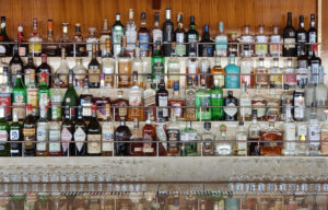 Lido Bar & Bistro