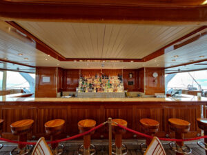 Lido Bar & Bistro