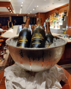 Sea Cloud Spirit Champagner