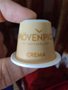 Ausprobieren der Kaffeemaschine