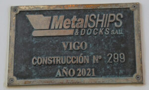 Bauschild der Werft