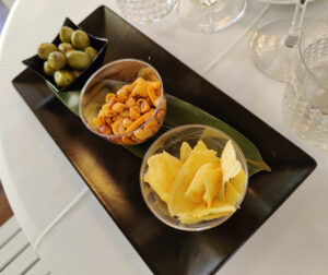 Aperitivio im Maifrén Salon