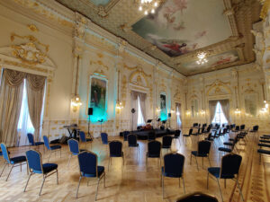 Goldener Salon