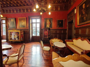 Roter Salon
